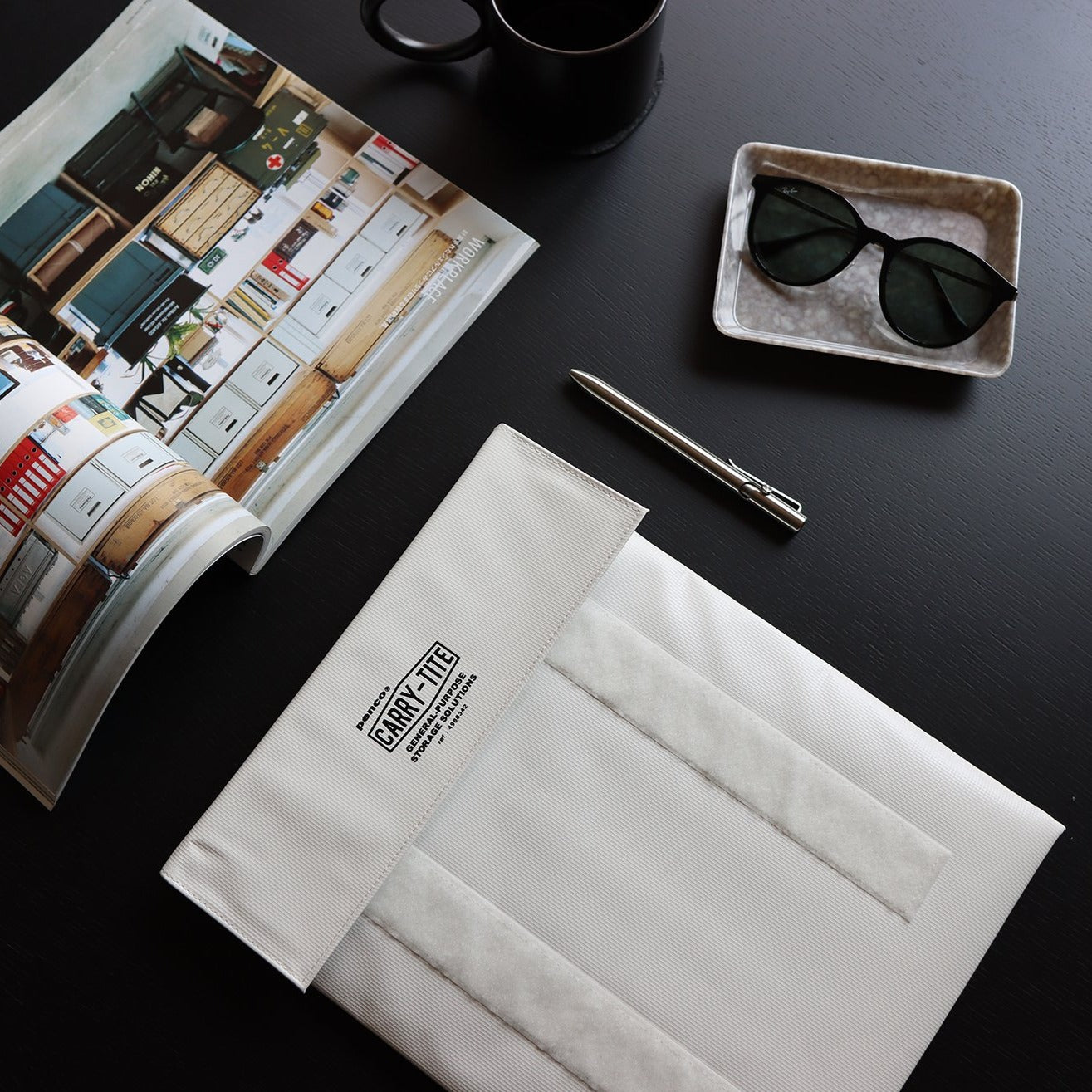 Carry-Tite Case (L) Black