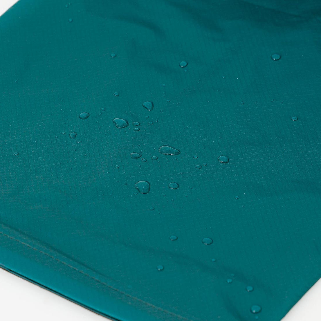 2 Way Dry Bag (S) – 4L Water-Resistant Ripstop Nylon Bag