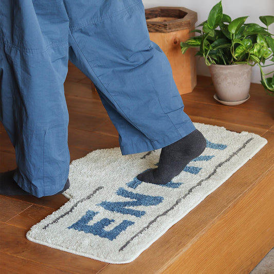 Tufty Luminous Mat - Entry