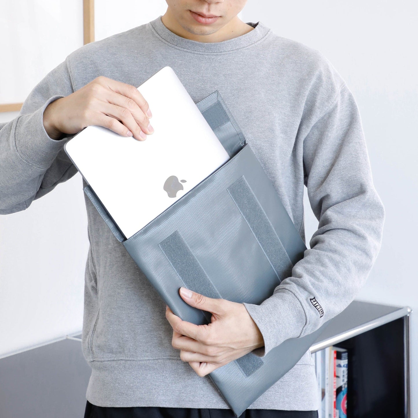 Carry-Tite Case (L) Black