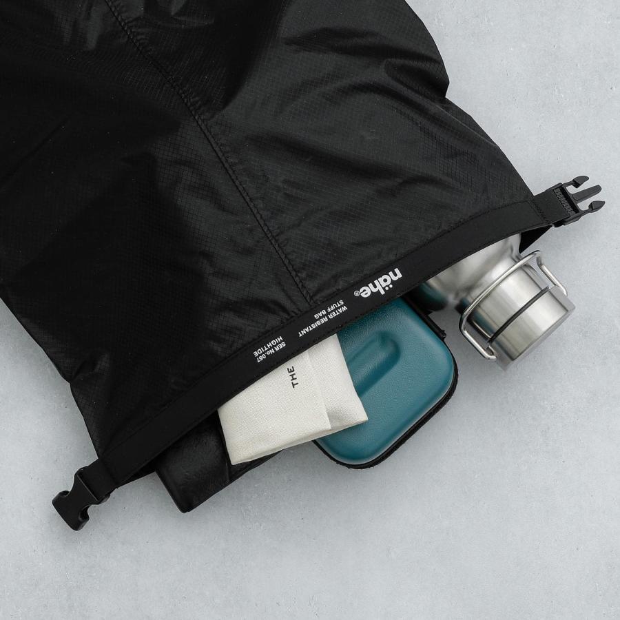 2 Way Dry Bag (S) – 4L Water-Resistant Ripstop Nylon Bag