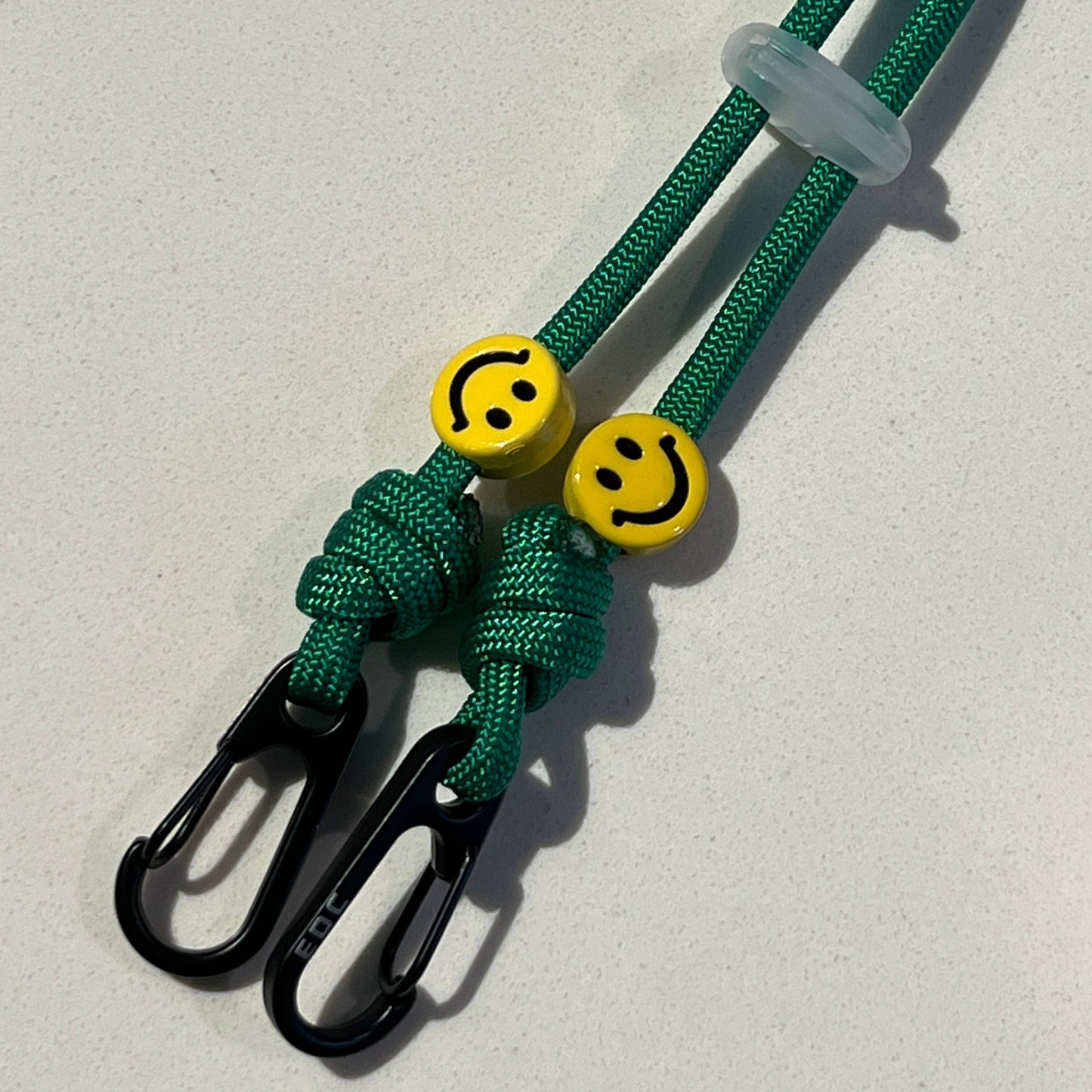 Tali Masker / Kacamata Hitam