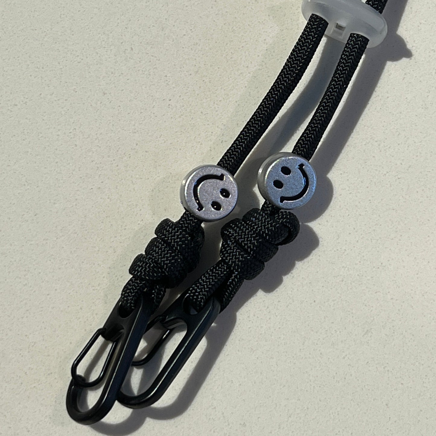 Tali Masker / Kacamata Hitam