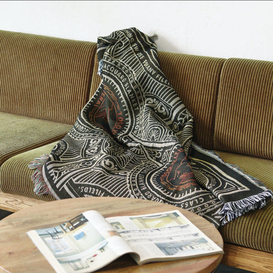 Lemparan Bawa Pulang (Camp Black)