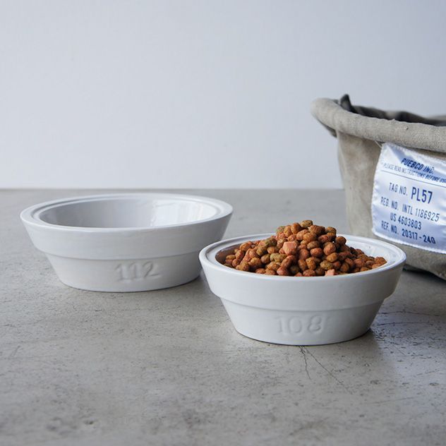 Mangkuk Hewan Peliharaan Besar