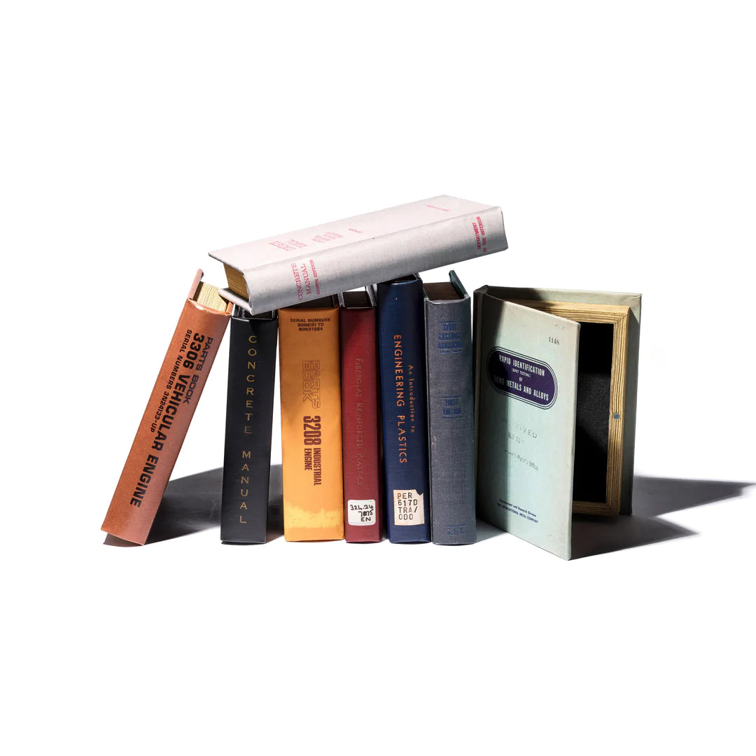 Empty Book - Concrete Manual (Black)