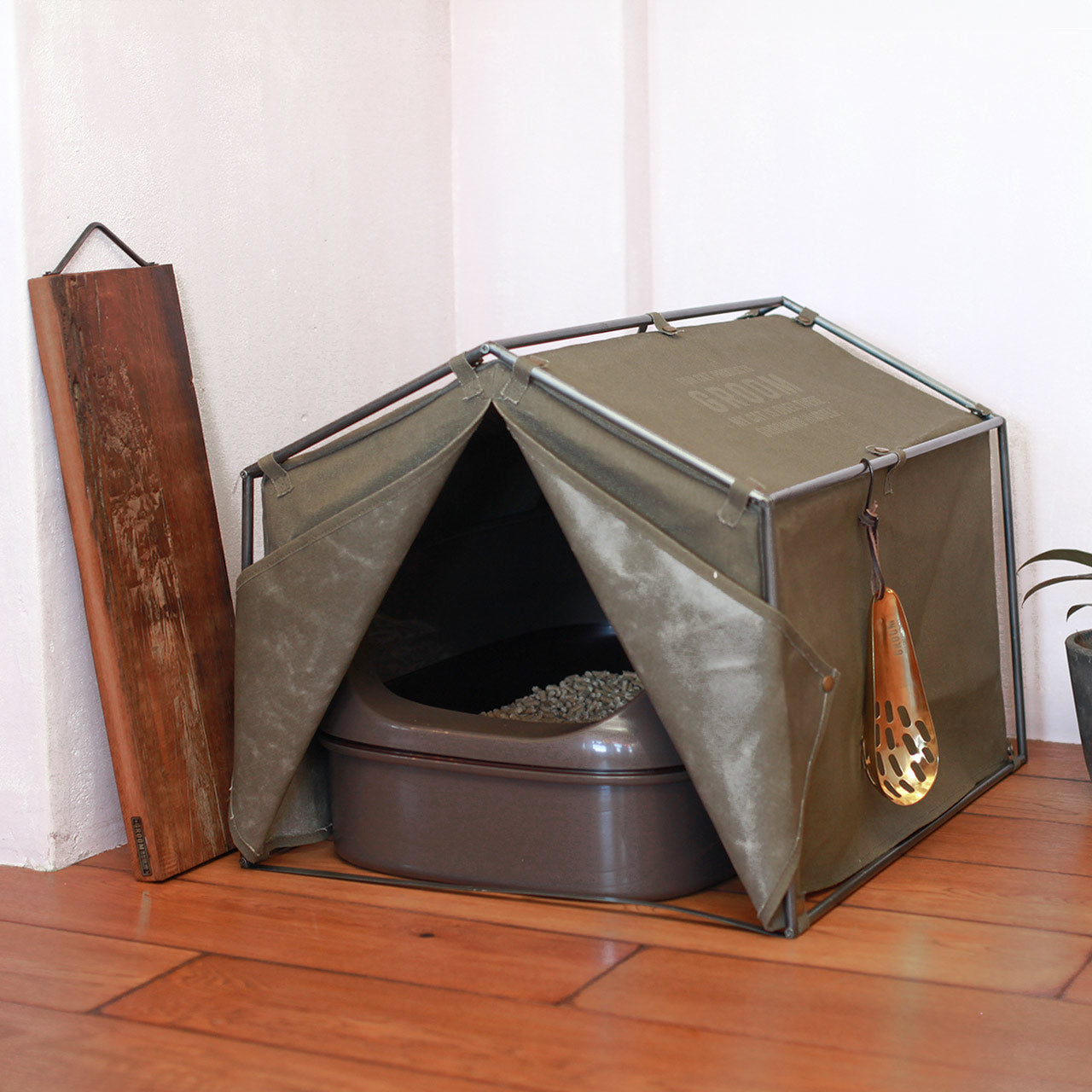 Groom - Tent Cover