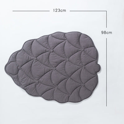 Quilted Leafy Pads